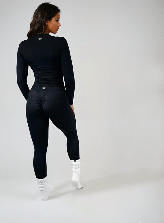 ESSENTIAL SCRUNCH LEGGINGS