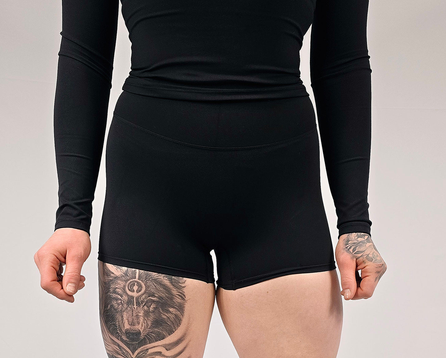 ESSENTIAL SHORTS